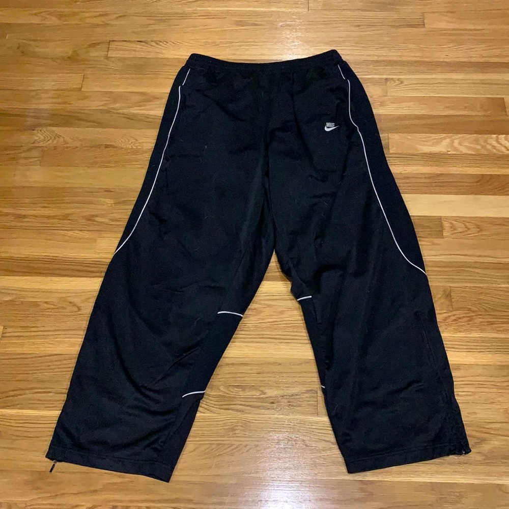 Nike sweat pants/ workout pants with pockets